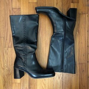 vintage White Mountain black knee high boots